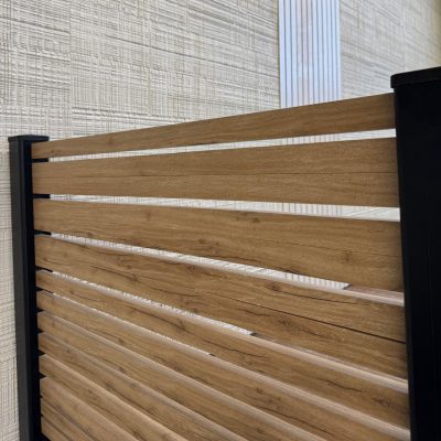 גדר Lego Wood